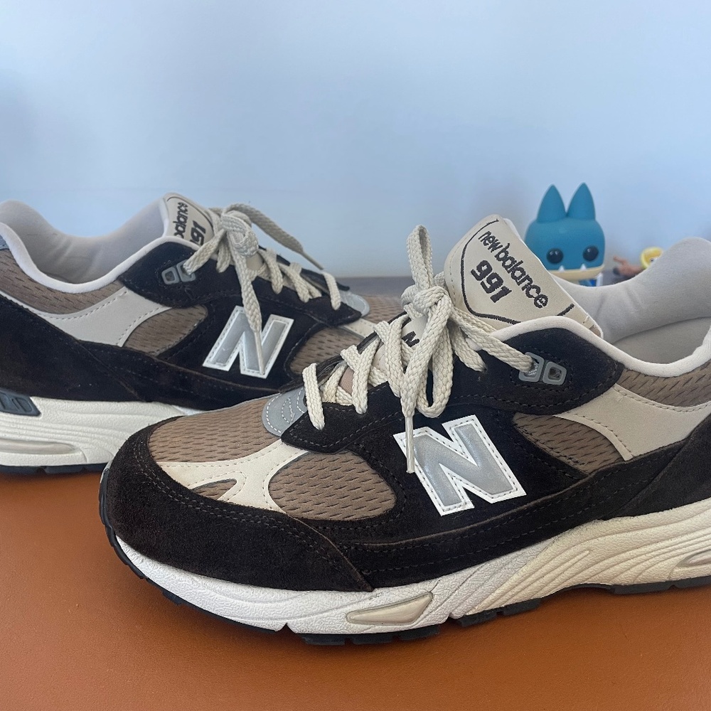 Size 8 US - New Balance 991 Made in England Finale Pack - Delicioso